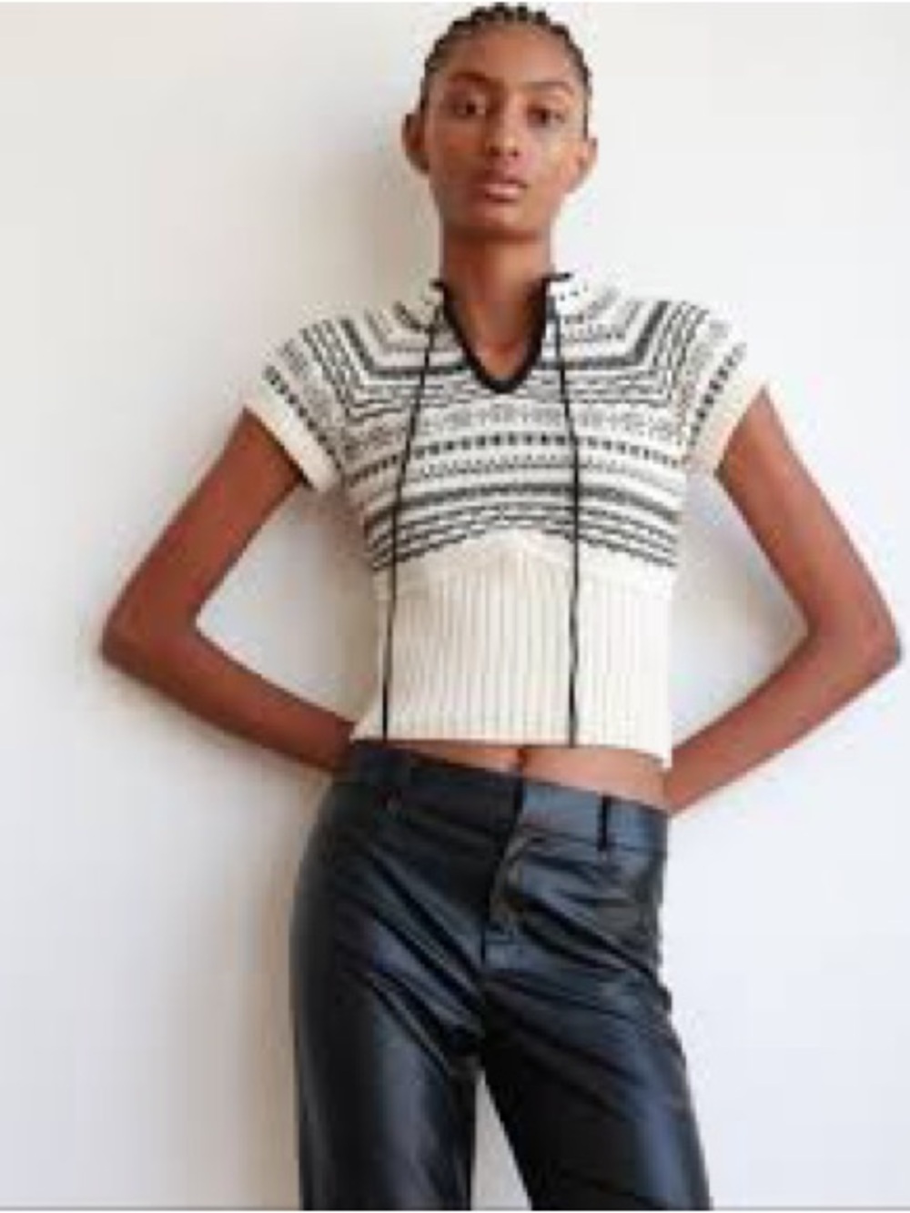 ZARA knit Sweater Top - Ivory/Black